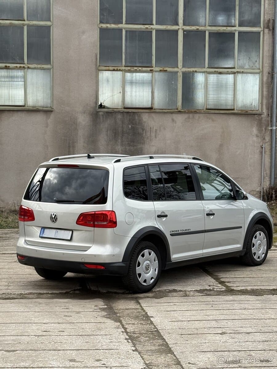 2015 Volkswagen TOURAN - 4