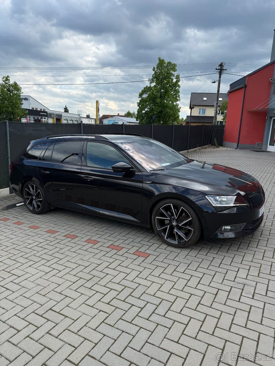 2019 Škoda SUPERB - 4