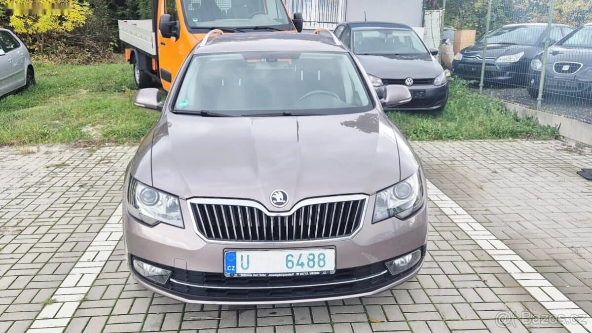 2014 Škoda SUPERB - 4