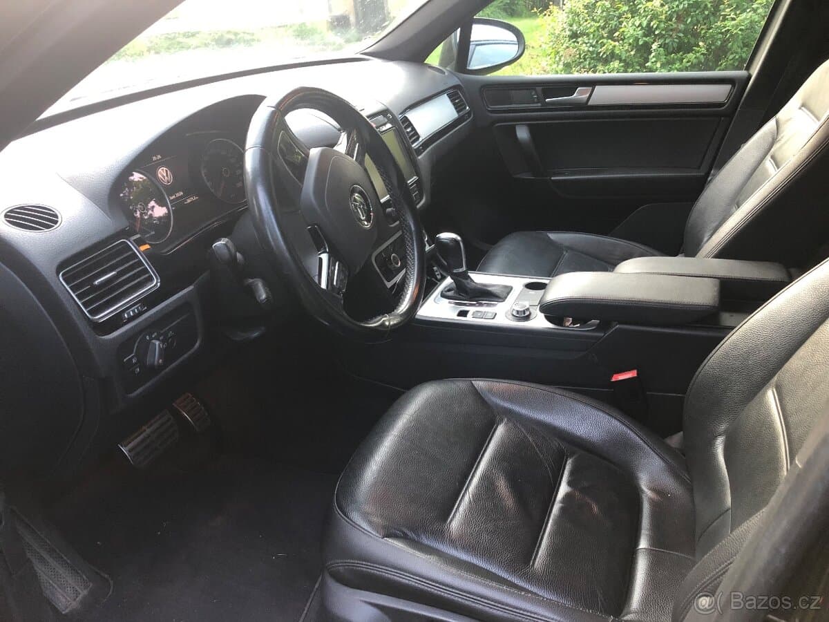 2014 Volkswagen TOUAREG - 4