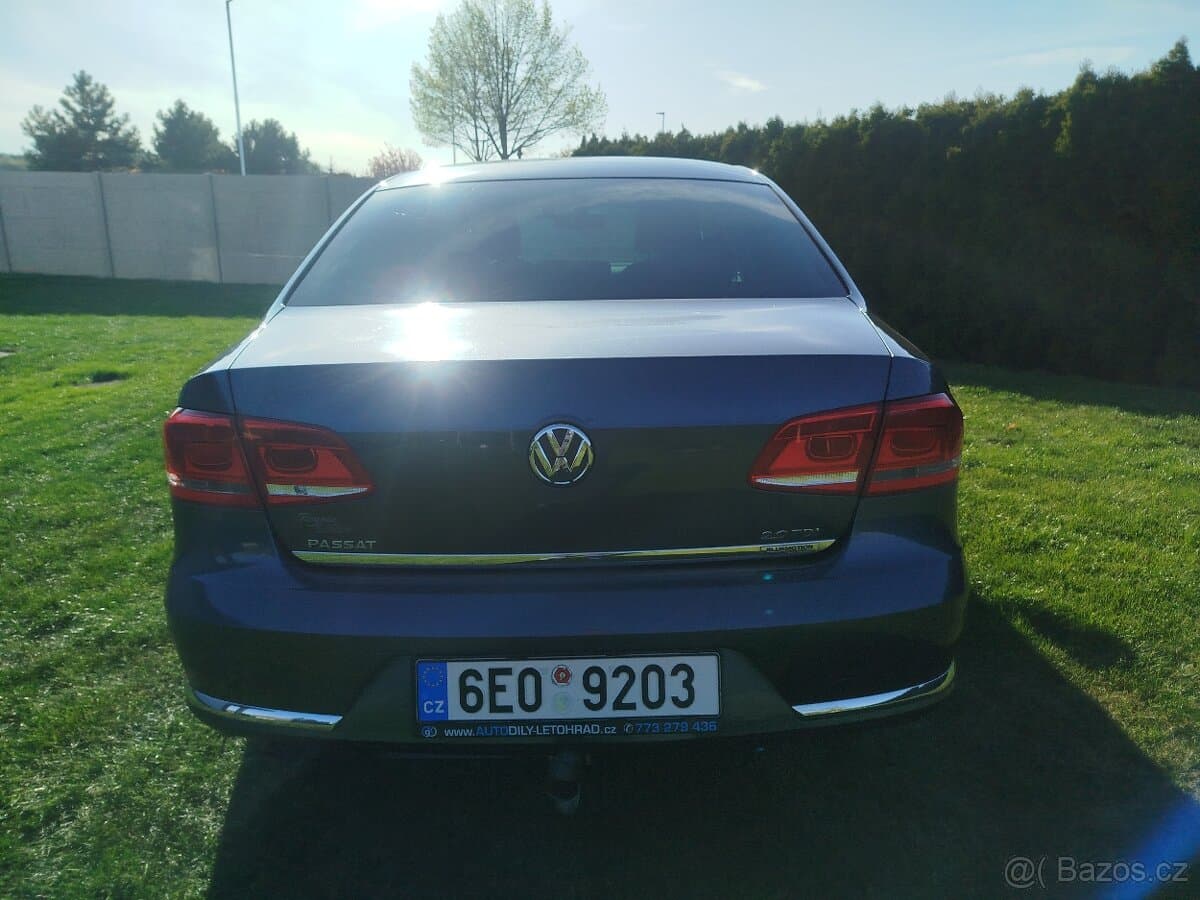 2014 Volkswagen PASSAT - 4