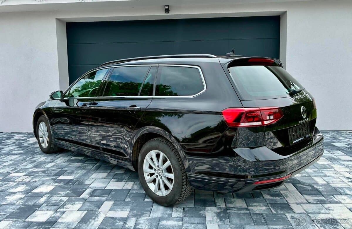 2022 Volkswagen PASSAT - 4