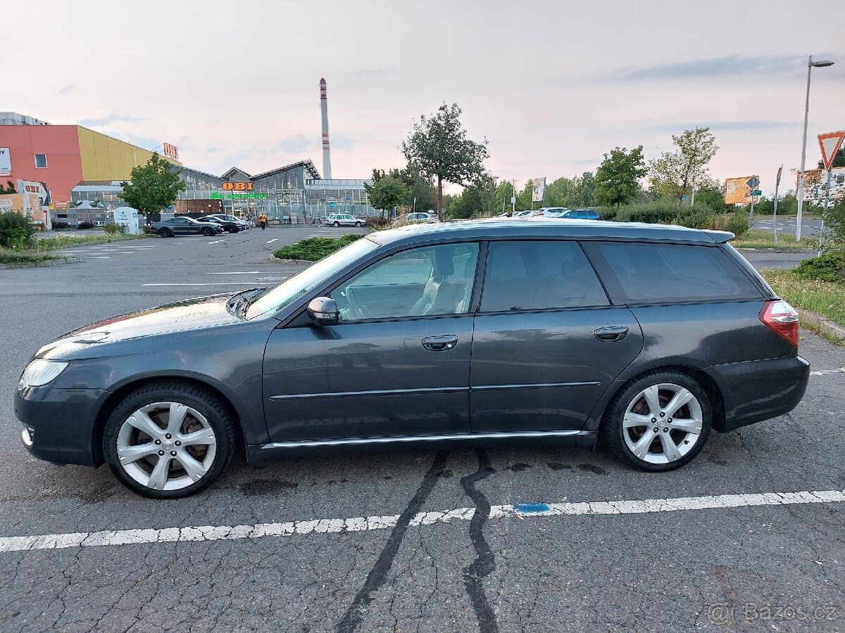 Subaru LEGACY - 4