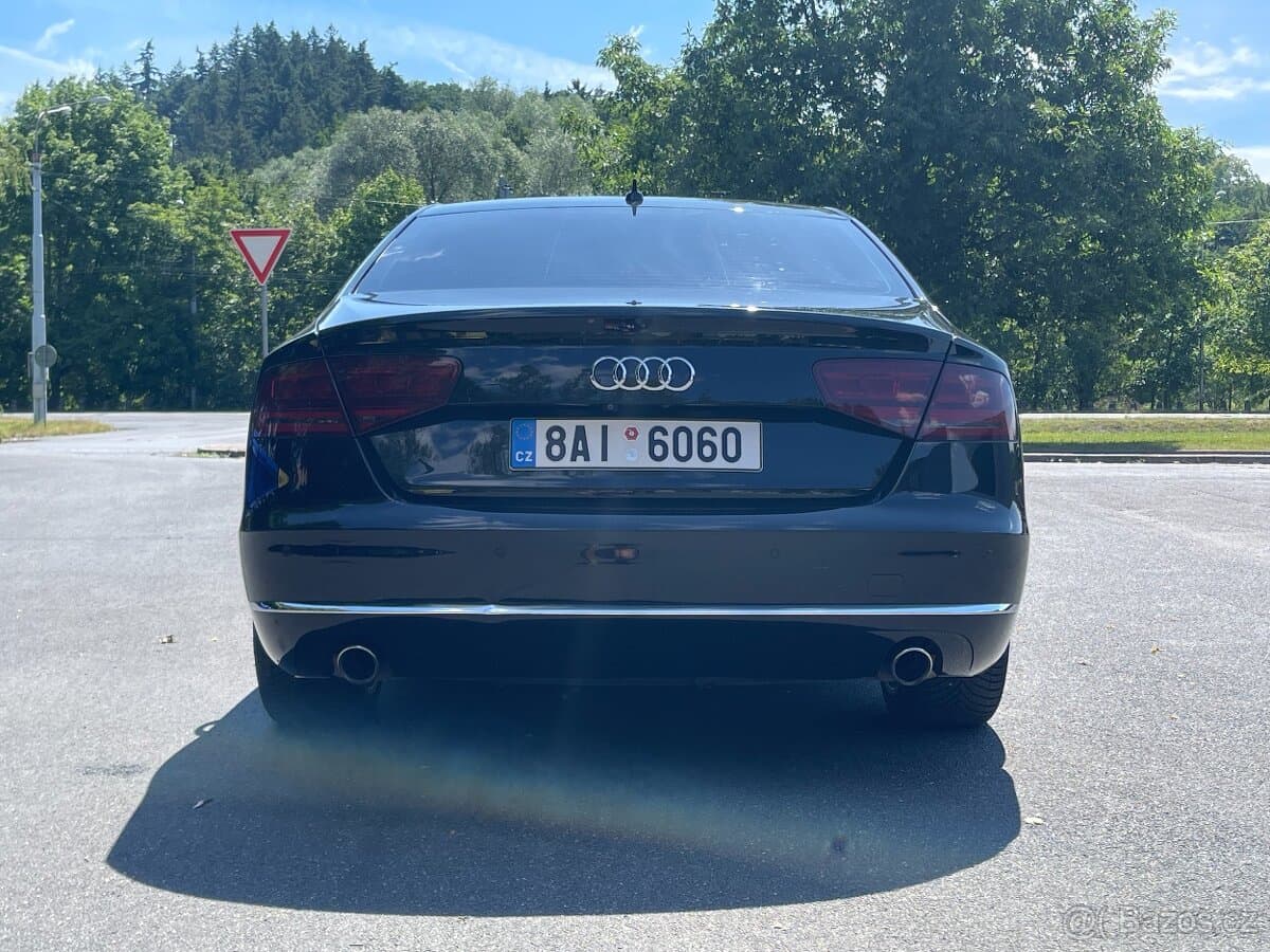 2013 Audi A8 - 4