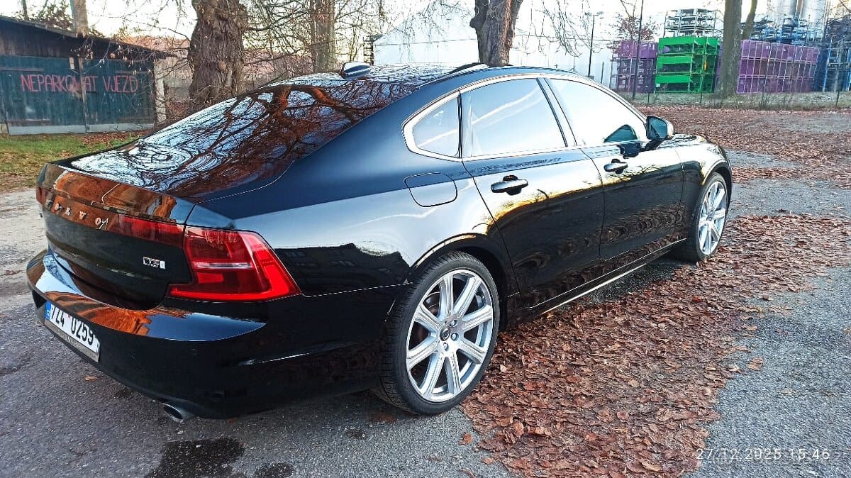 2019 Volvo S90 - 4