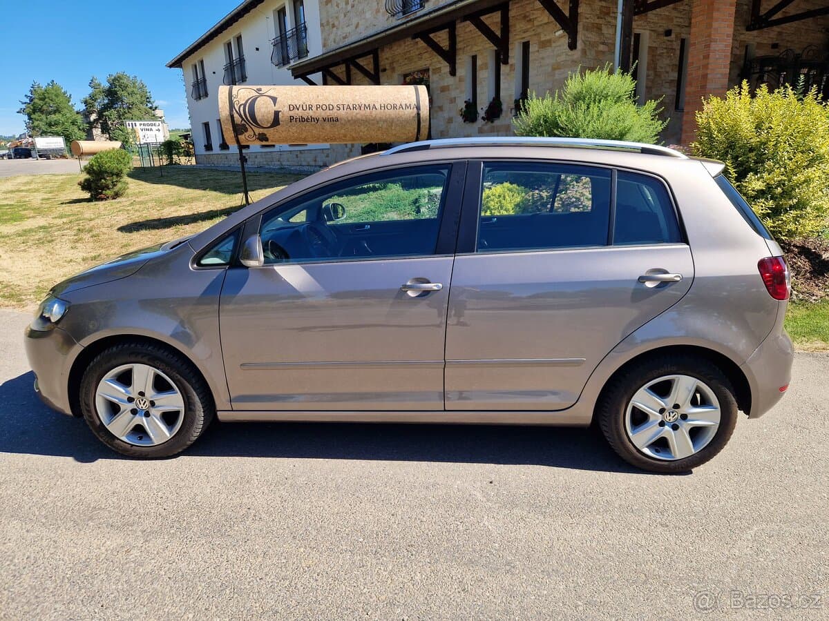 2009 Volkswagen GOLF - 4