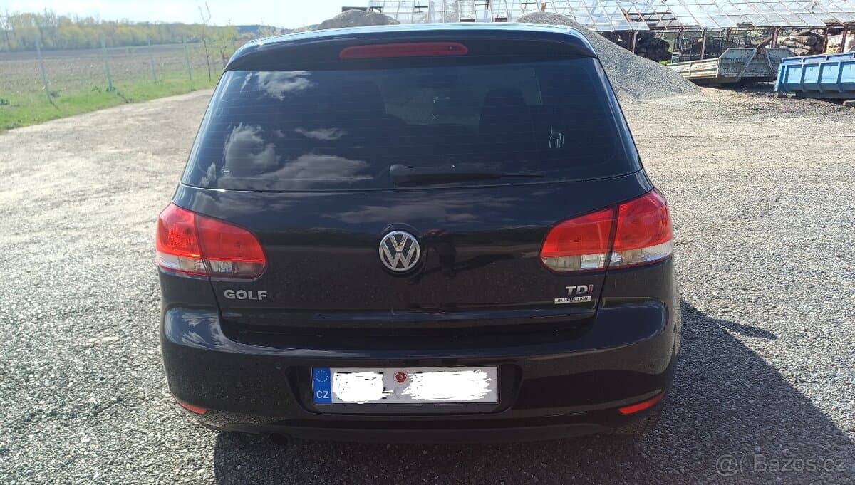 2011 Volkswagen GOLF - 4