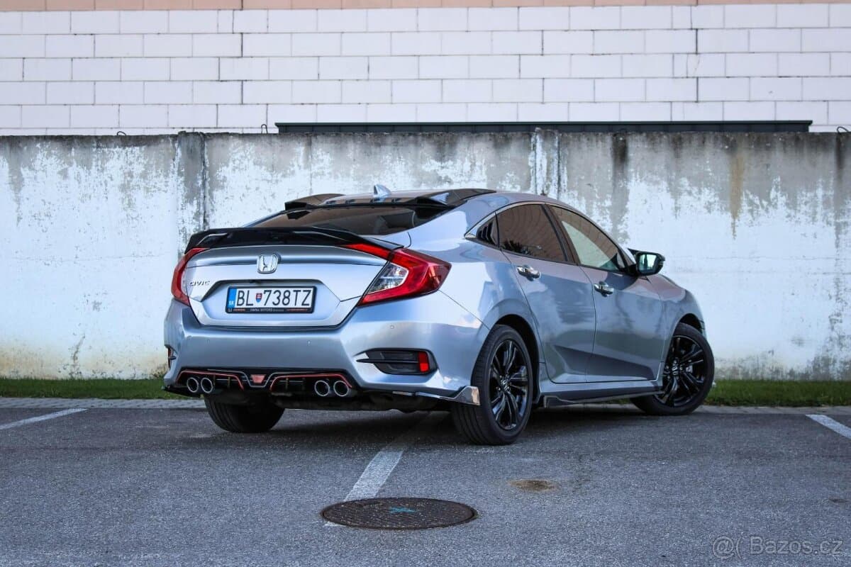 2018 Honda CIVIC - 4