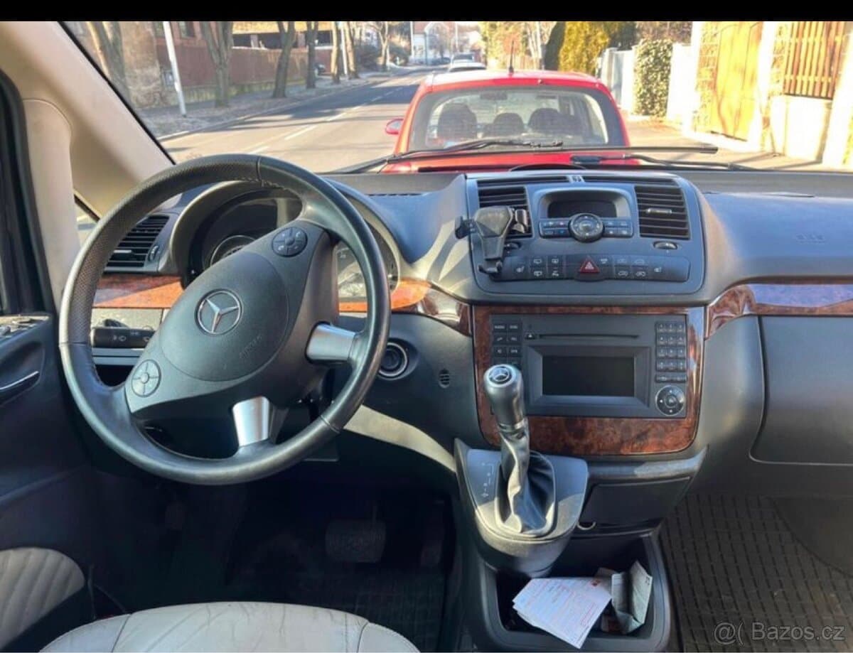 2011 Mercedes-Benz VIANO - 4