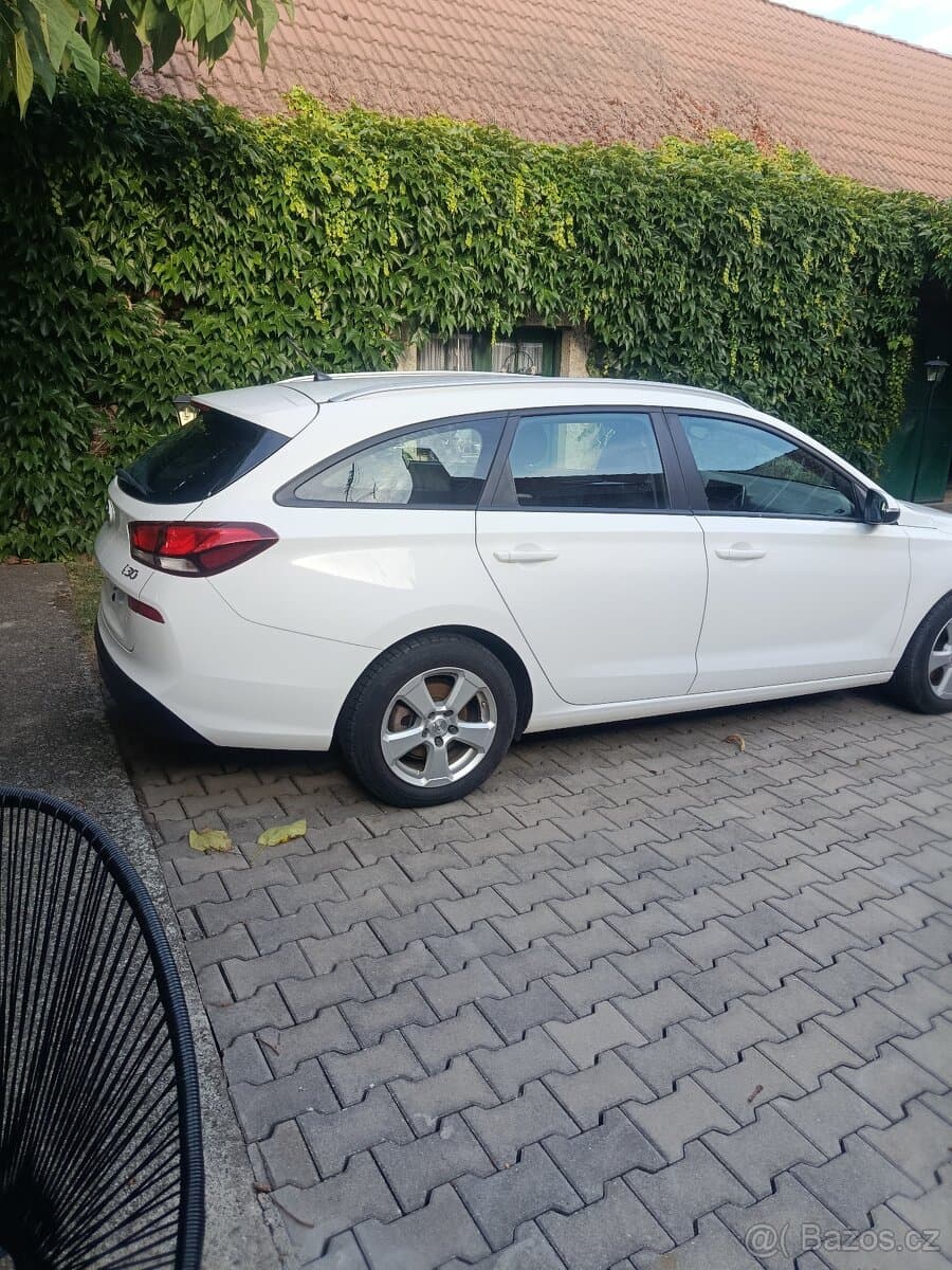 2017 Hyundai i30 - 4