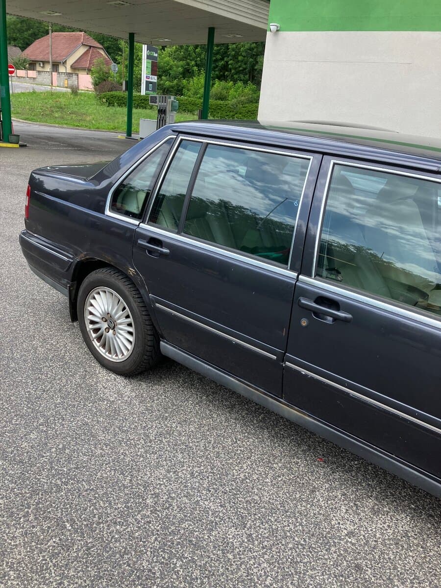 1997 Volvo S90 - 4