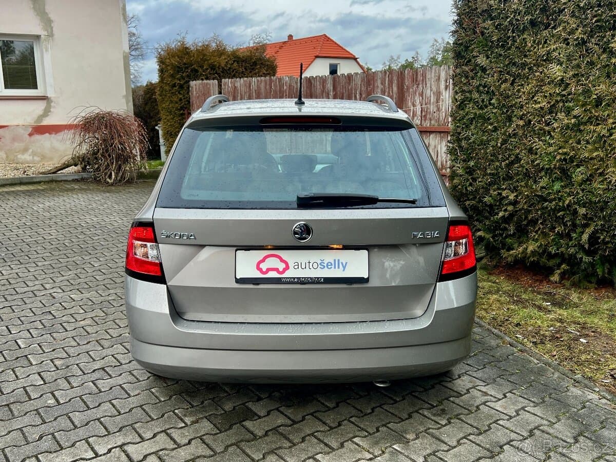 2015 Škoda FABIA - 4