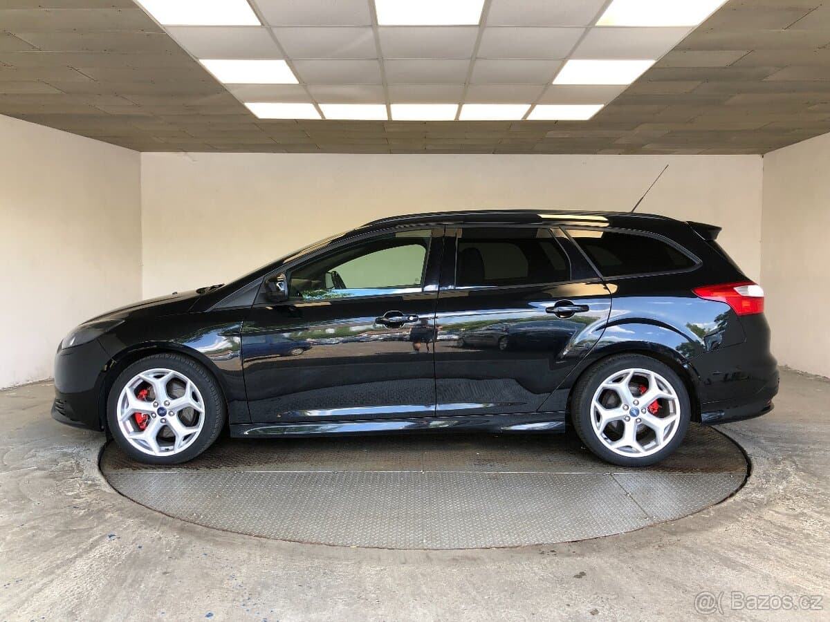 2014 Ford FOCUS - 4