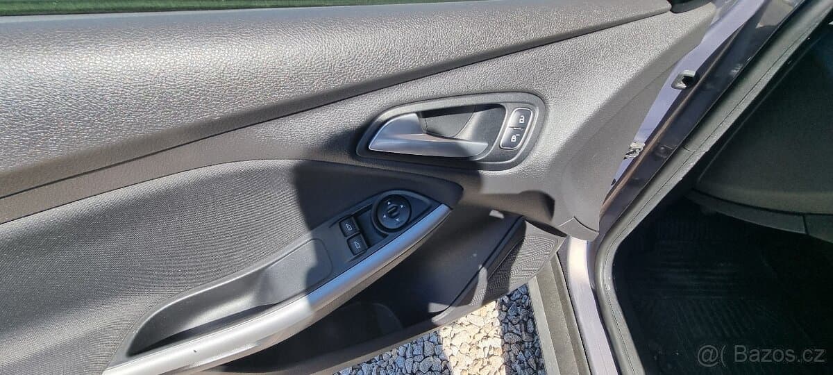 2015 Ford FOCUS - 4