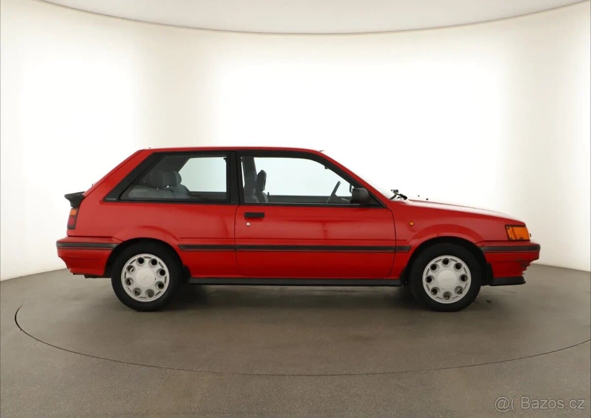 1988 Nissan SUNNY - 4