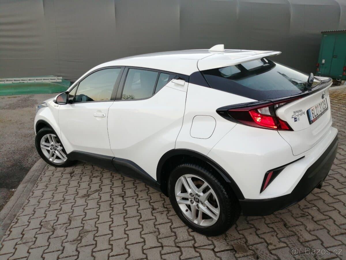 2021 Toyota C-HR - 4