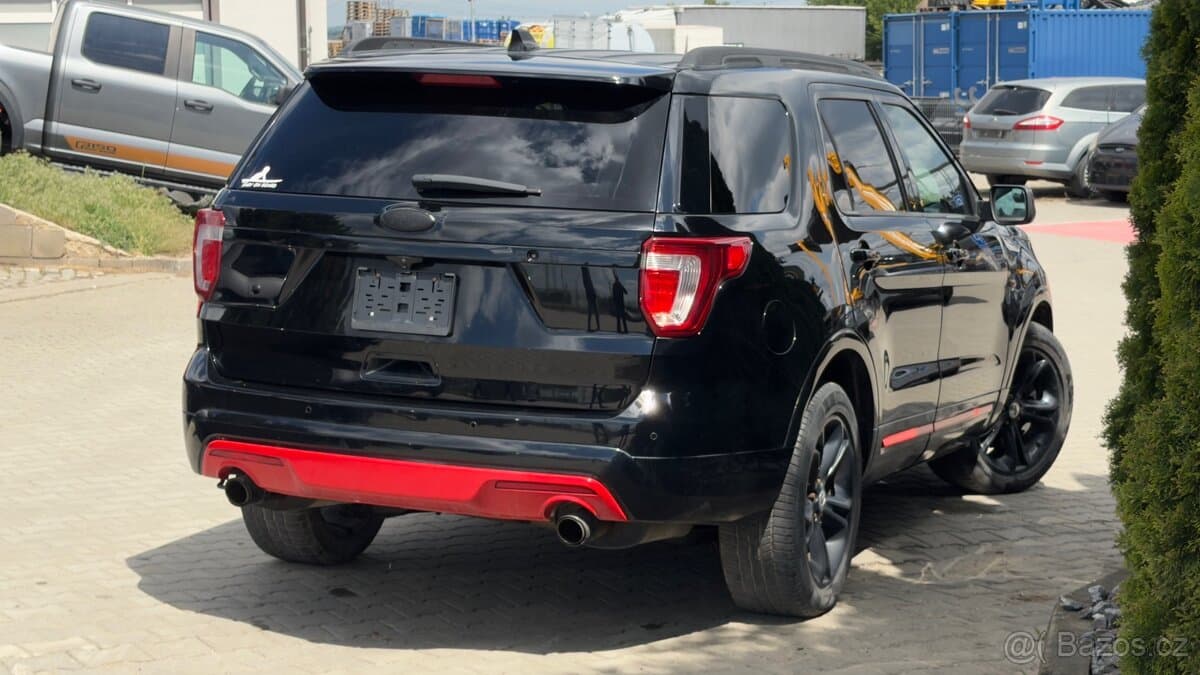 2018 Ford EXPLORER - 4