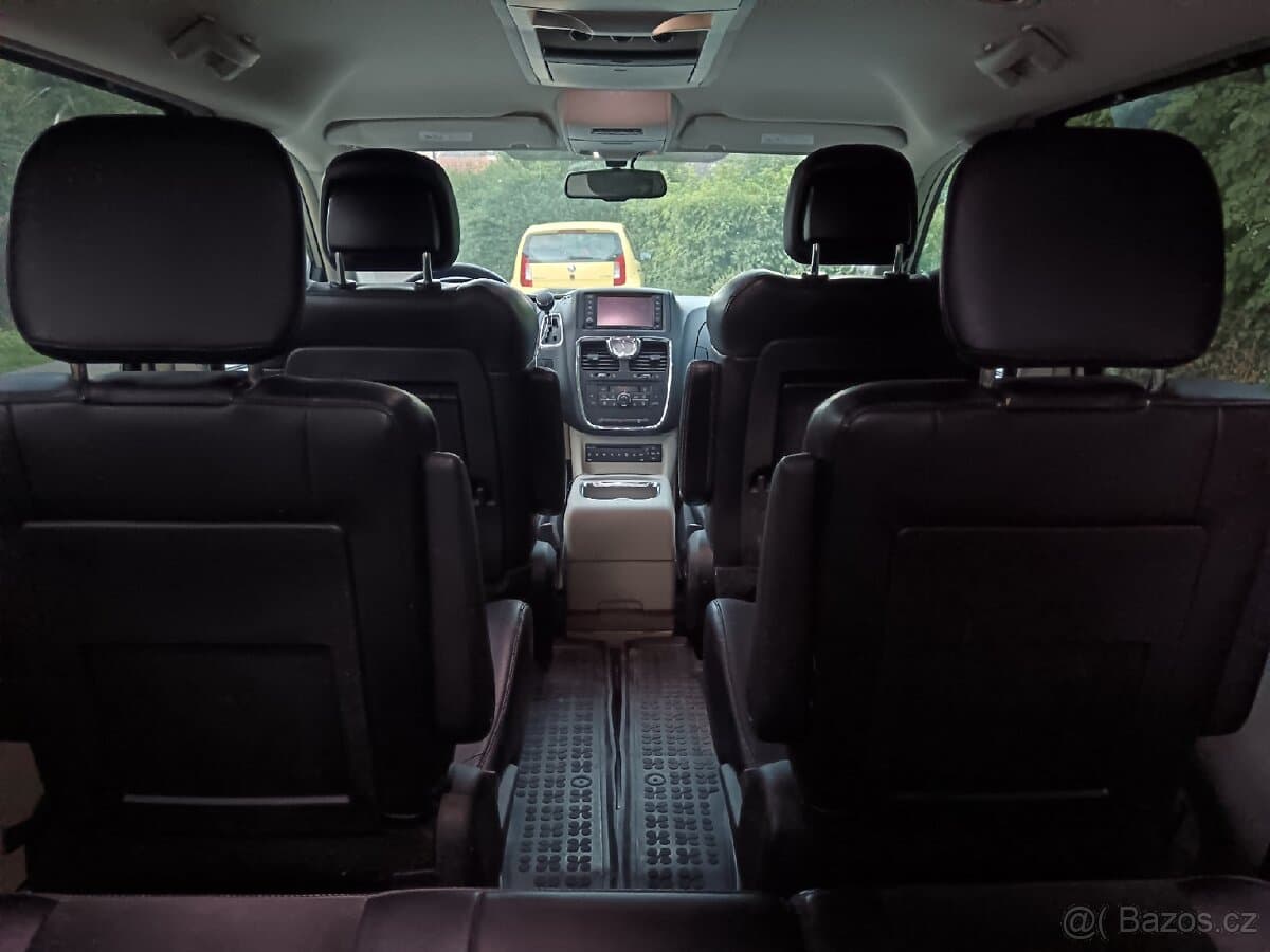 2012 Lancia VOYAGER - 4