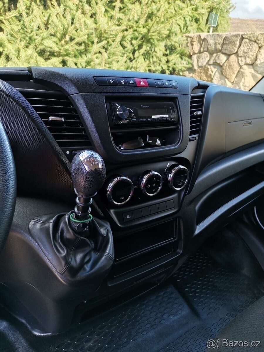 2015 Iveco OSTATNÍ - 4
