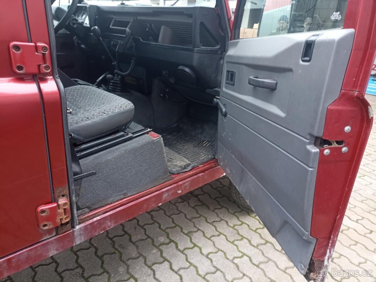 1999 Land Rover DEFENDER - 4