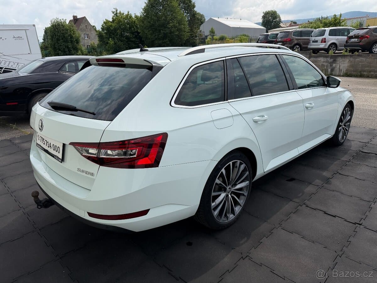 2016 Škoda SUPERB - 4