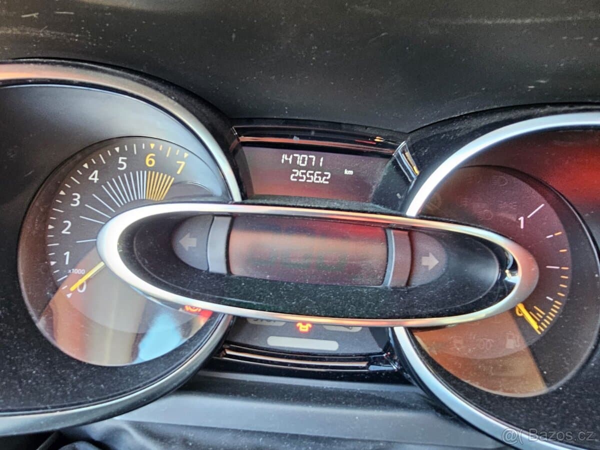 2016 Renault CLIO - 4