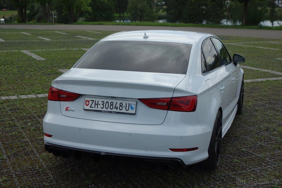 Audi S3 - 4