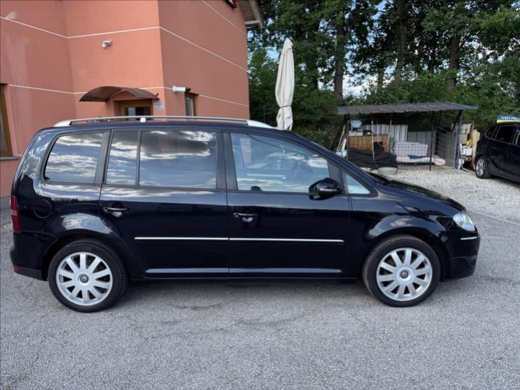 2009 Volkswagen TOURAN - 4