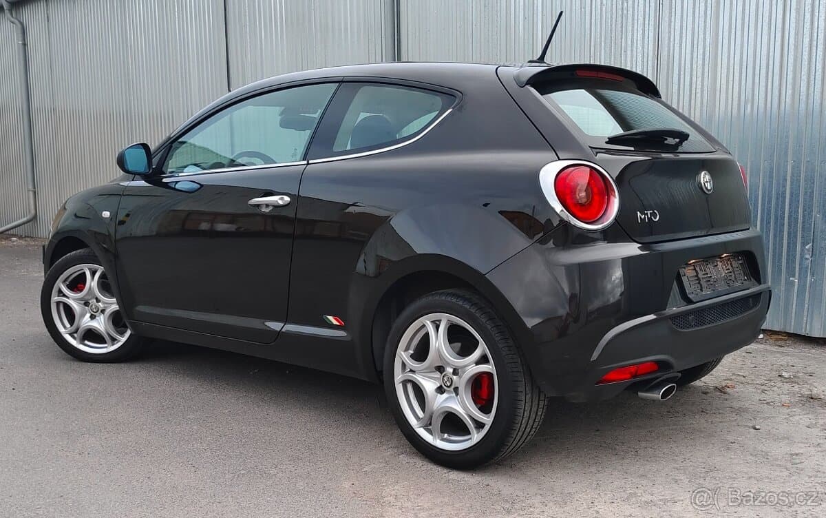 2011 Alfa Romeo MITO - 4