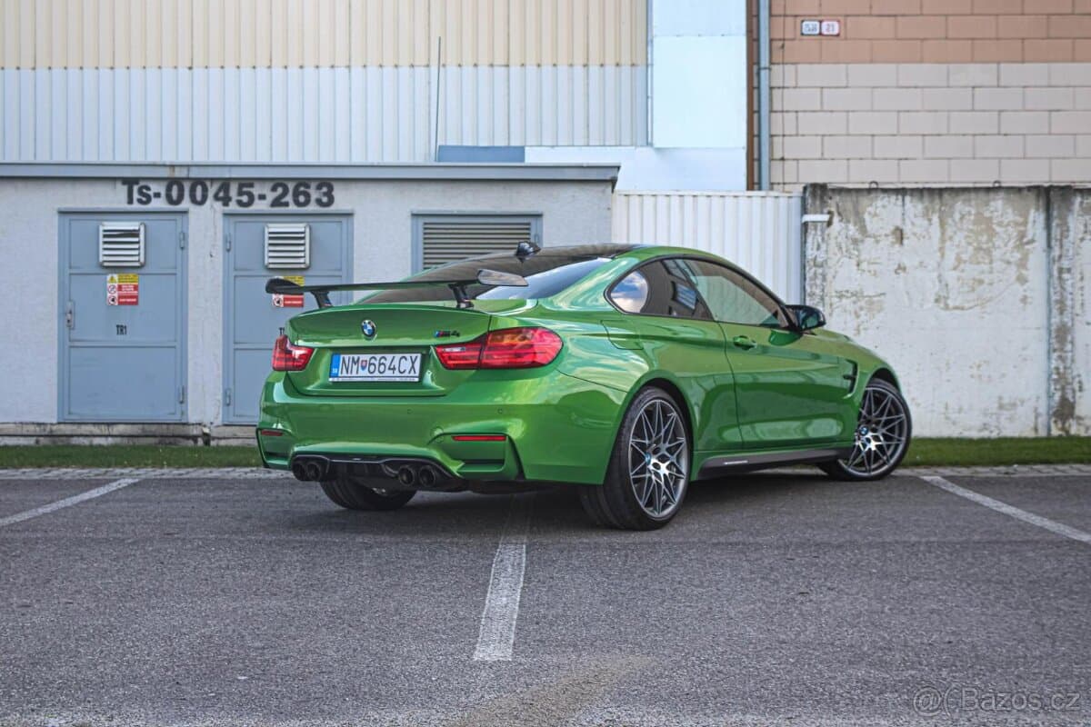 2017 BMW M4 - 4