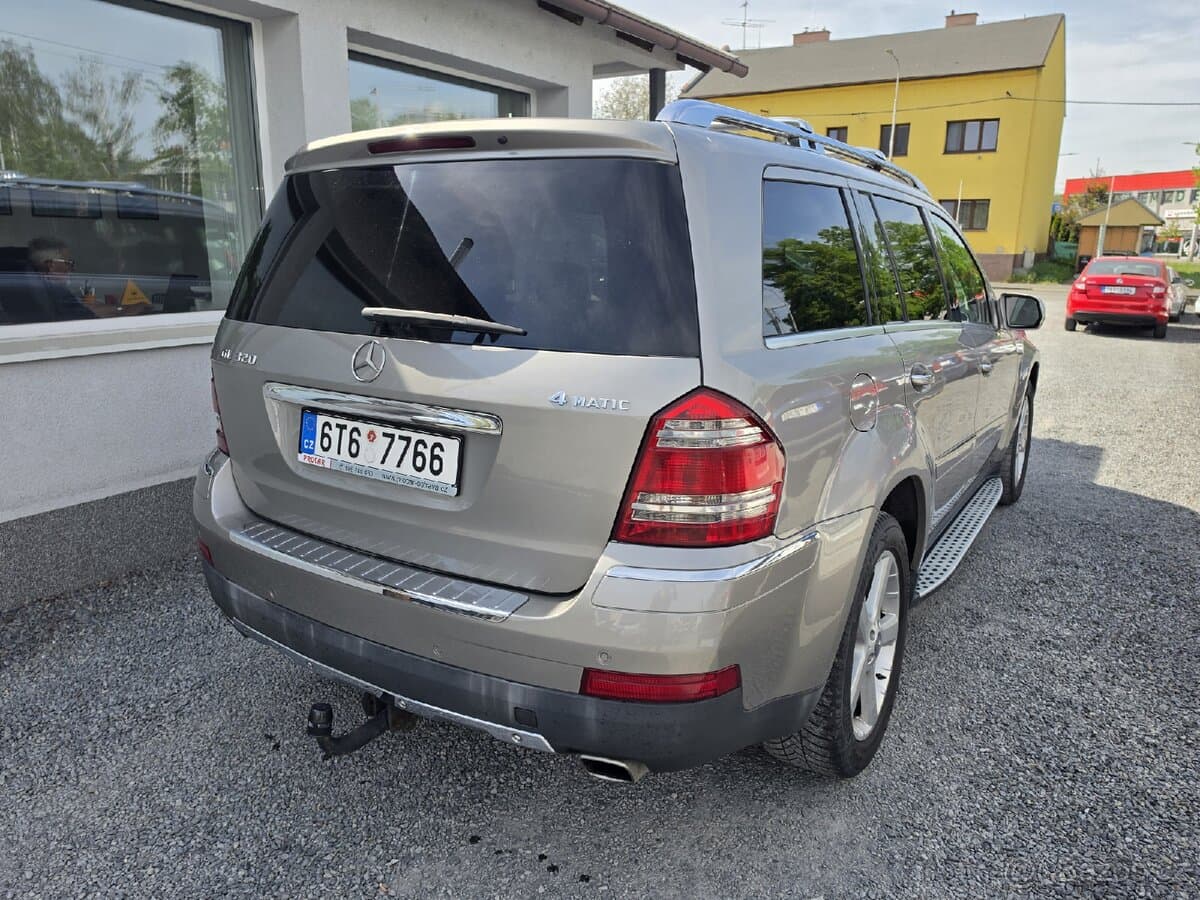 2010 Mercedes-Benz OSTATNÍ - 4