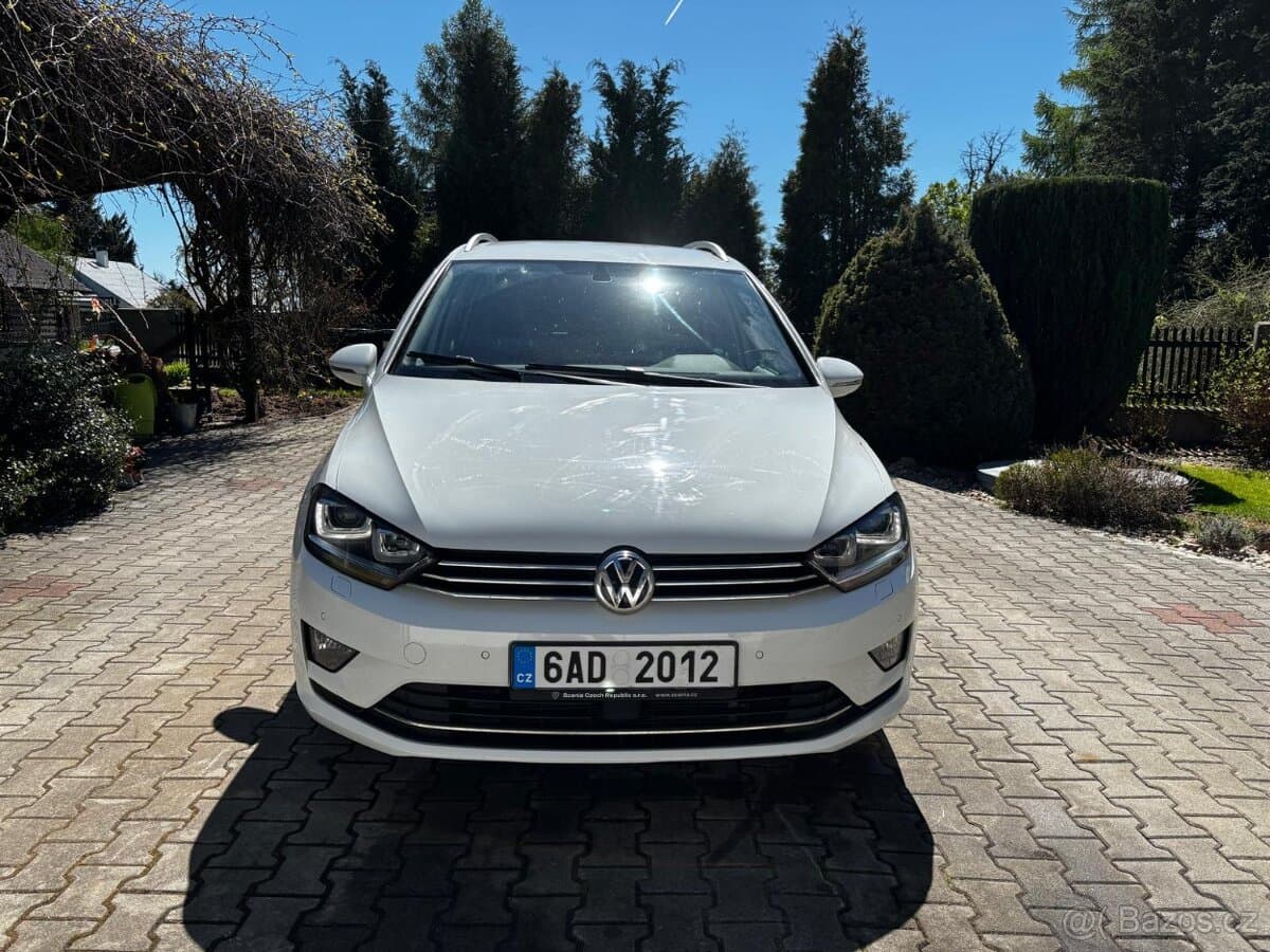 Volkswagen GOLF - 4