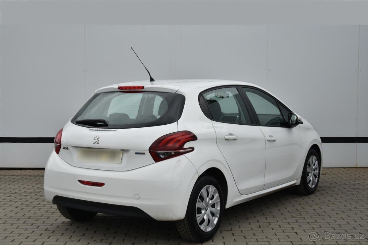 2016 Peugeot 208 - 4