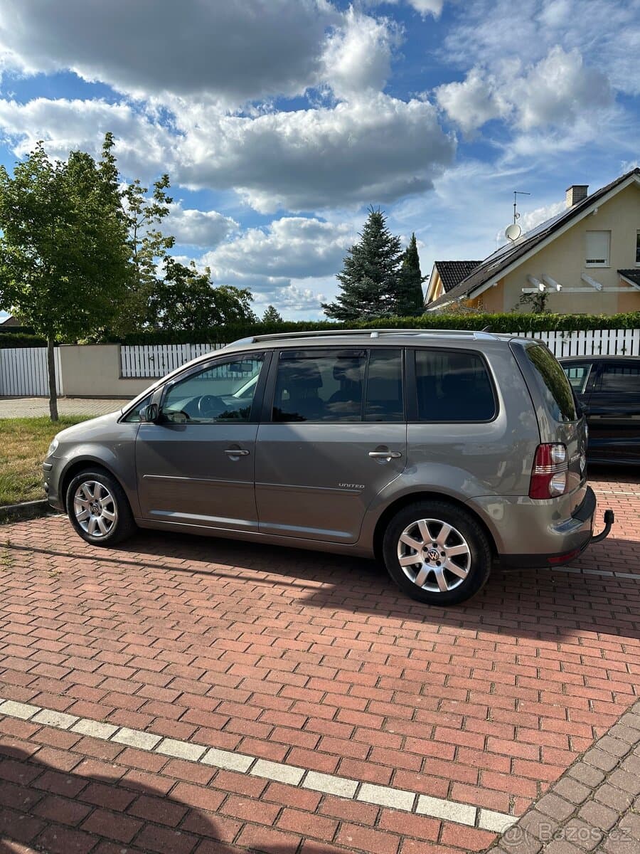 2008 Volkswagen TOURAN - 4