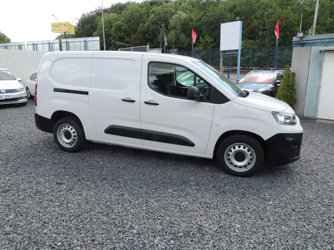 2023 Fiat DOBLO - 4