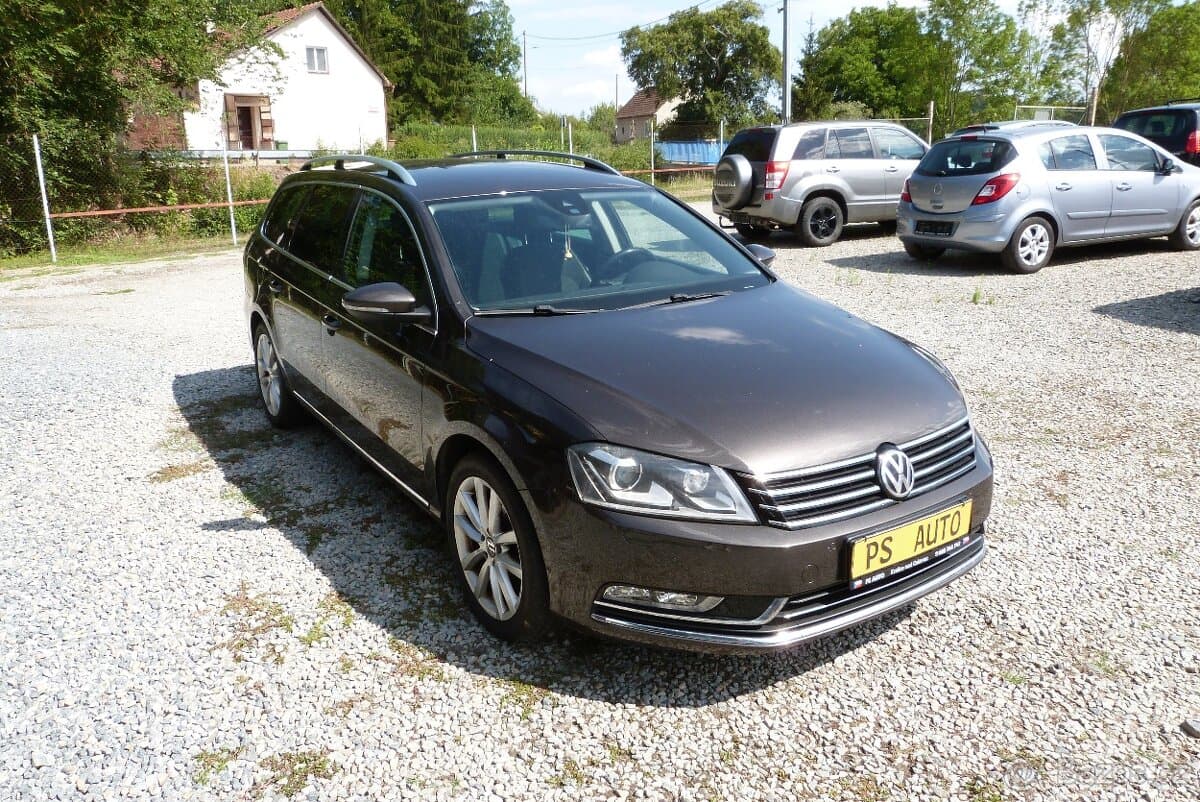 2012 Volkswagen PASSAT - 4