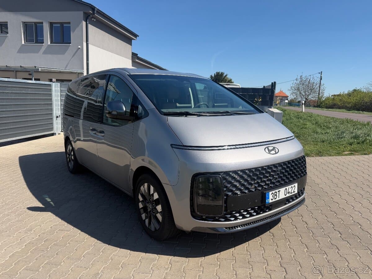 2023 Hyundai STARIA - 4