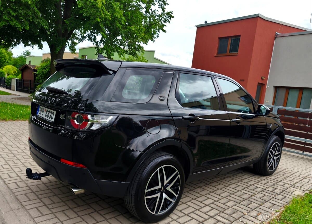 2017 Land Rover DISCOVERY - 4