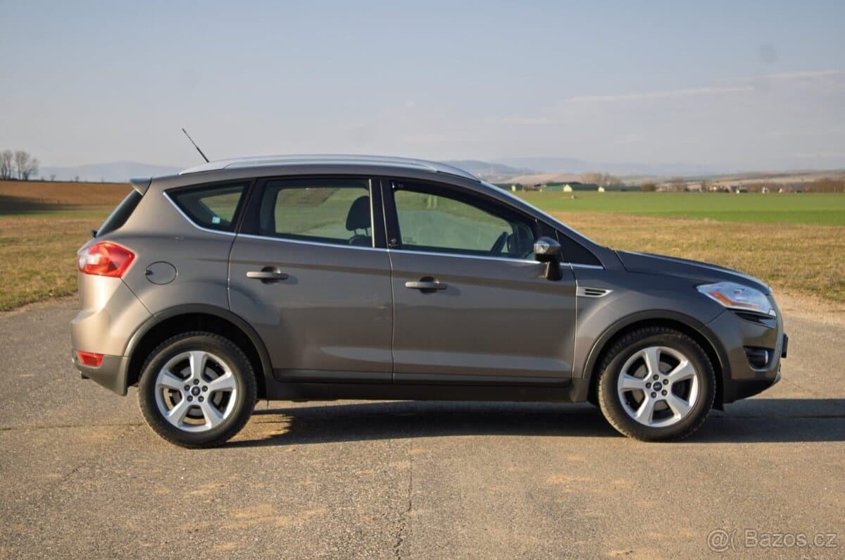 2012 Ford KUGA - 4