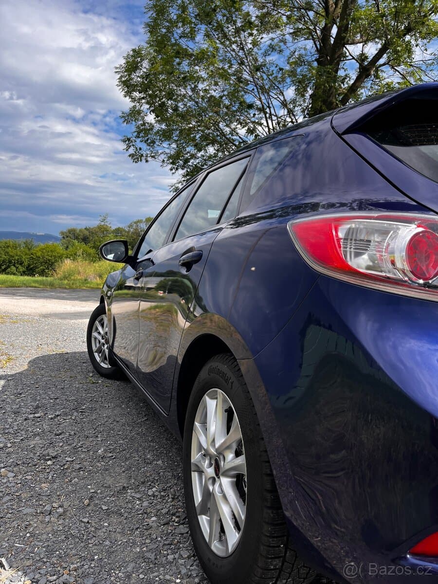 Mazda 3 - 4
