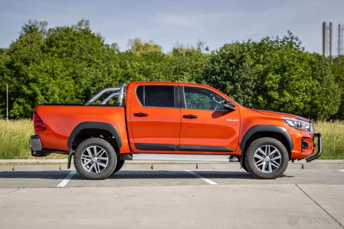 2020 Toyota HILUX - 4