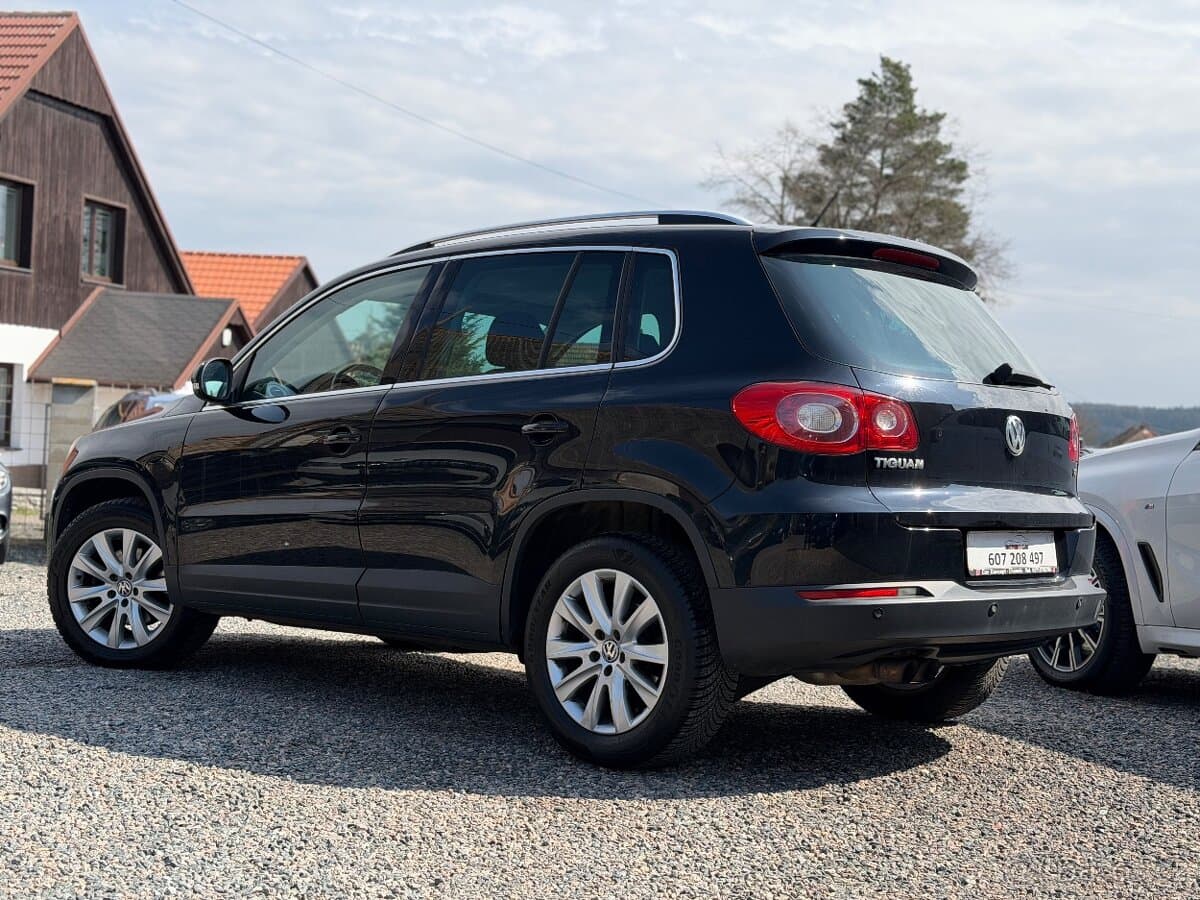 2009 Volkswagen TIGUAN - 4