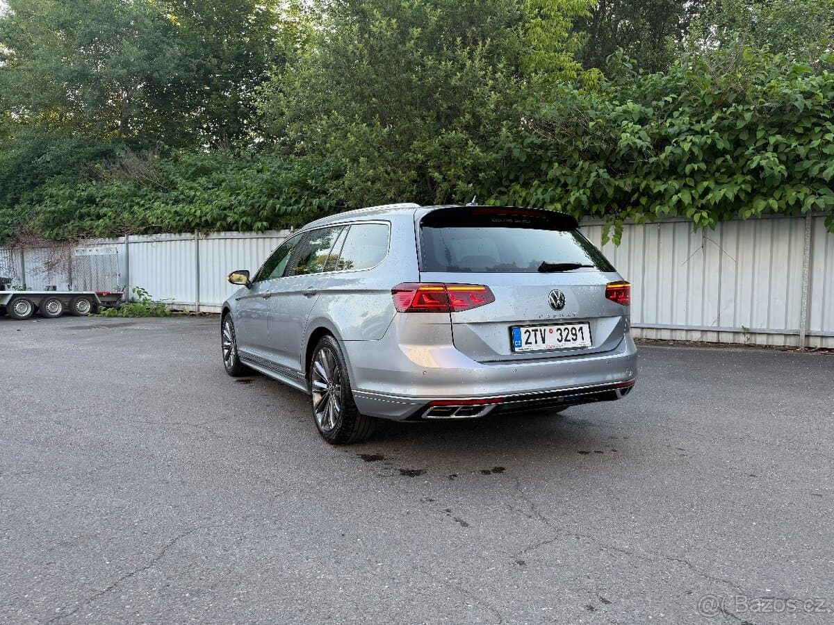 2023 Volkswagen PASSAT - 4