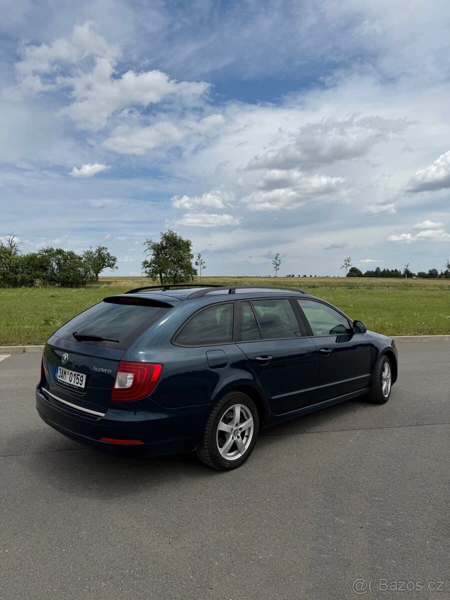 Škoda SUPERB - 4