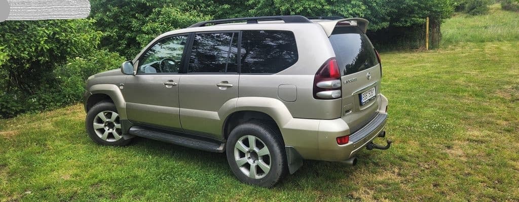 2004 Toyota LAND CRUISER - 4