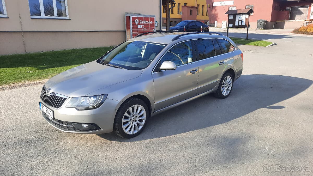 2013 Škoda SUPERB - 4