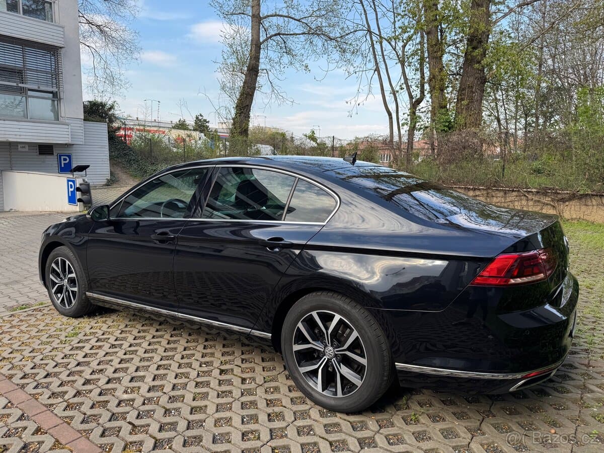 2020 Volkswagen PASSAT - 4