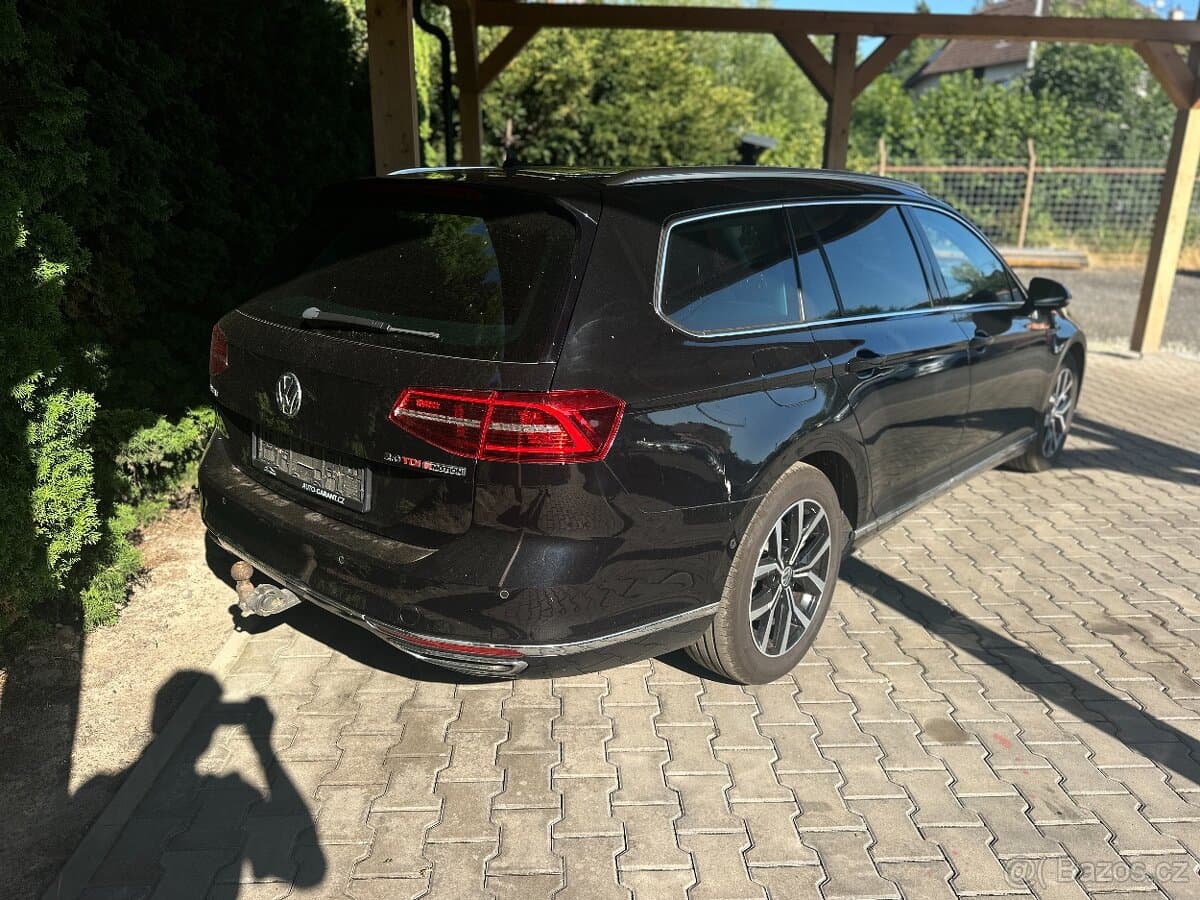 2016 Volkswagen PASSAT - 4