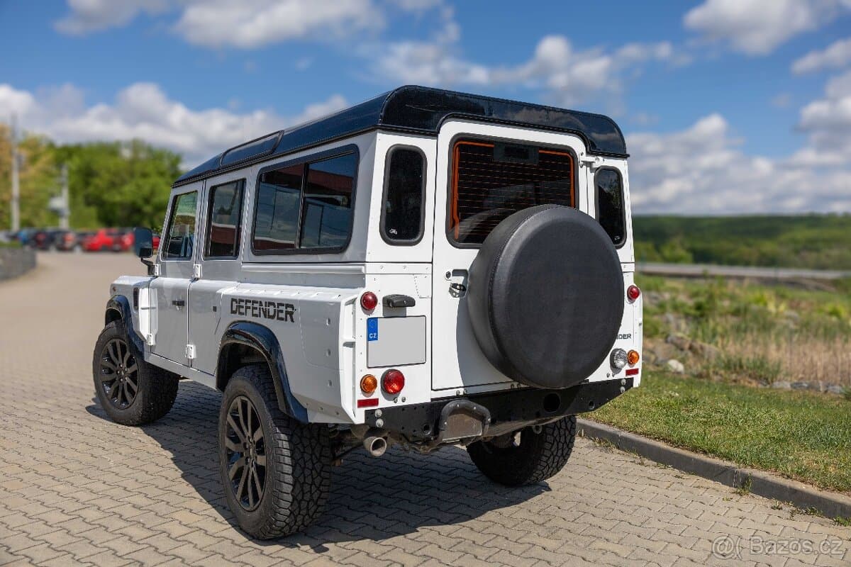2014 Land Rover DEFENDER - 4