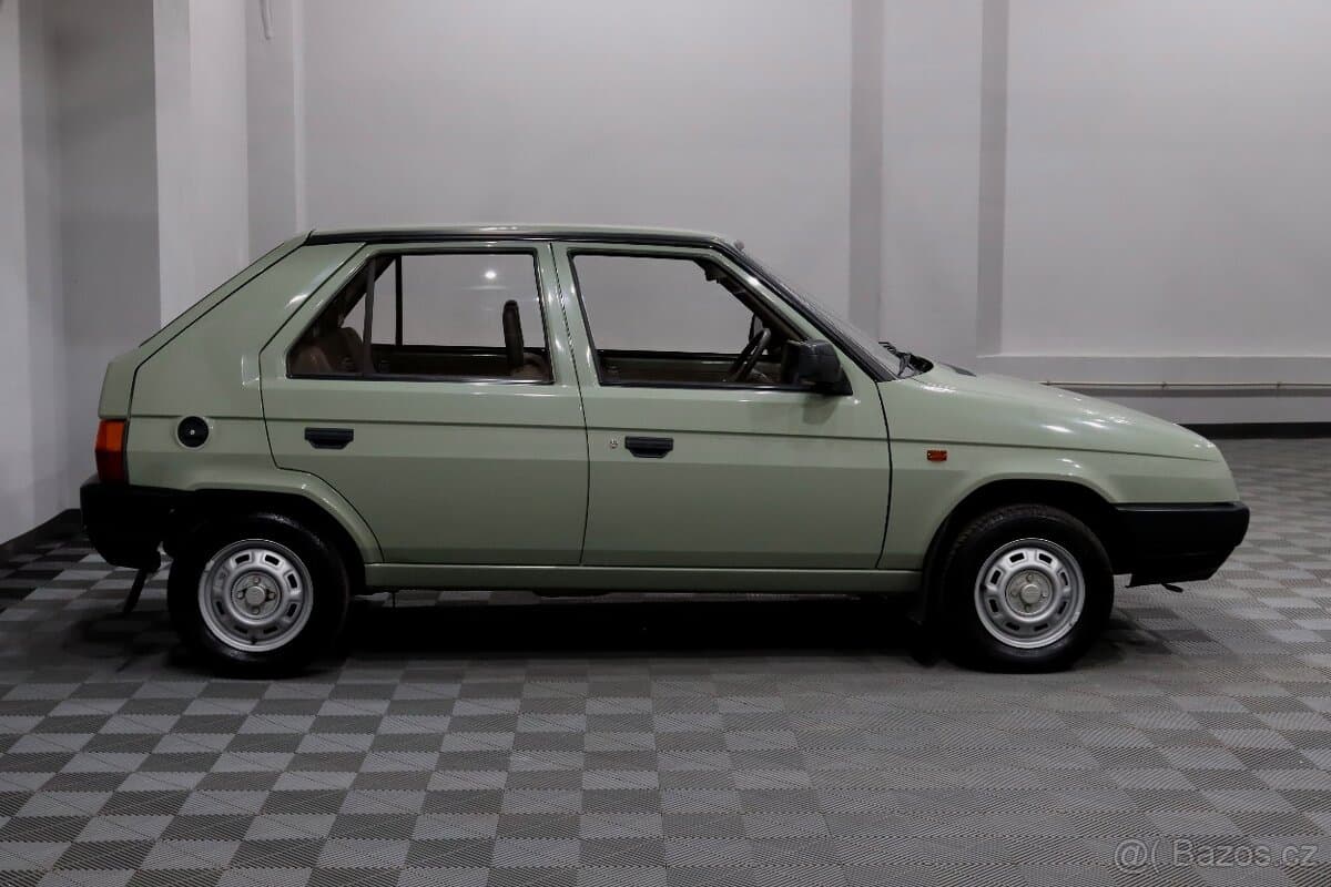 1988 Škoda FAVORIT - 4